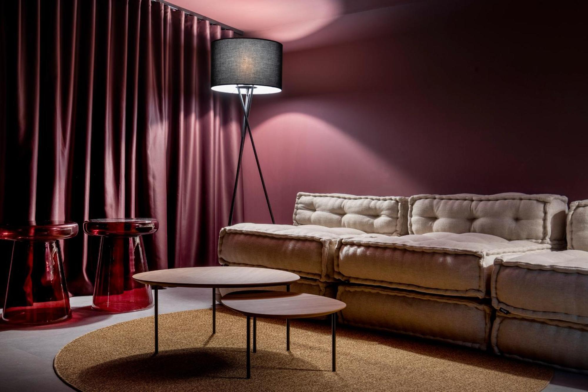 Monkeys Apartments Trastamara Billiard Room Sevilha Exterior foto